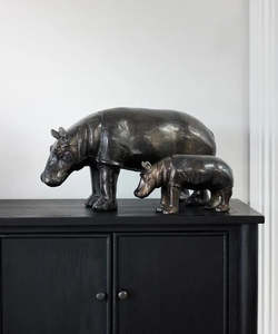Hippopotamus Oxy Black Small
