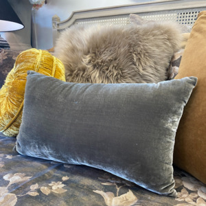 Cushions Throws: Velvet and 100% Cotton Cushion