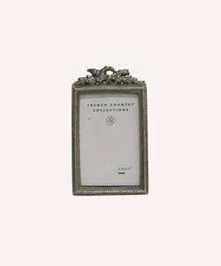 Sale Items Excluiding Floral And Giftcards: Wreath Photoframe 3x2
