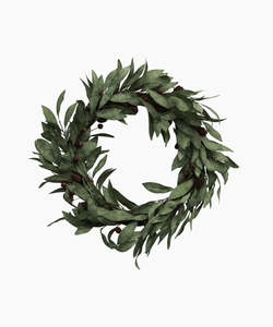 Eucalyptus & Brown Berry Wood Wreath Small
