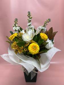 You are my sunshine (yellow & white waterbox)