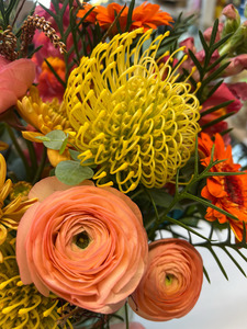 Bouquets: Winter warm