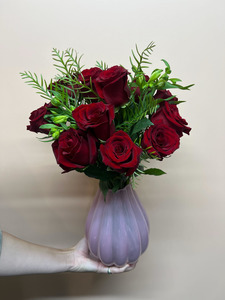 Valentines Collection: The Perfect Dozen – Premium Red Roses