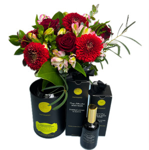 Products: Surmanti Seduction Posy Giftset
