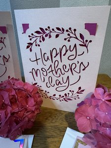 Products: Limited Edition Handcrafted Mother's Day Card - Perfect with Bouquets - Flowers that Wow- Florist - South Auckland Delivery