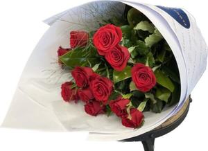 Products: Dozen Red Roses