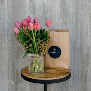 Products: Tulip Vase (Graceful)