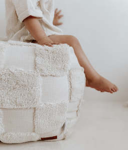 Vanilla Girl: Gingham Pouf from Bengali – Ivory Tufted 40 cm | Oeko-Tex Cotton