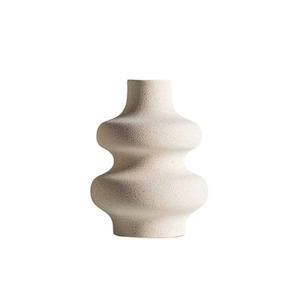 Get The Look The Ambers: Monaco Ceramic Vase – Asymmetrical Modern Sculptural Statement