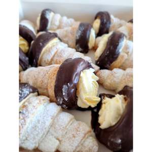 Timeless Classic Baking: Cream Horns