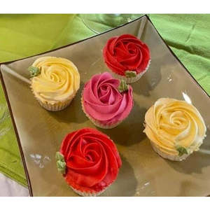 Cupcakes: Rosette Cupcakes
