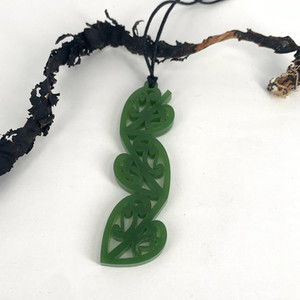 Resin Triple Kowhaiwhai Heart Pendant