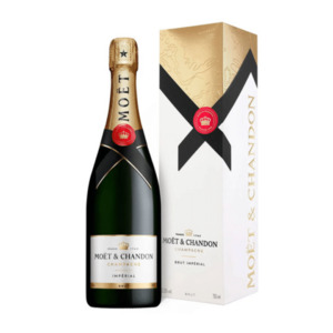 Moet & Chandon Champagne 750ml
