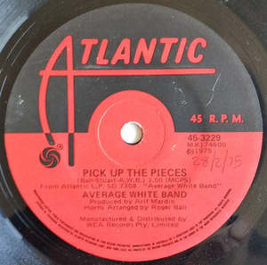 AWB - Pick Up The Pieces (7" SECONDHAND)