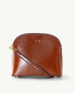 Accessories: Sassy Duck Suki cross body bag Tan
