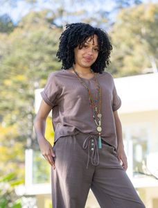 Top: Elea top chocolate