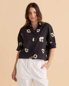 Betty Basics 1: Betty BasicsReagan Poplin Shirt Leo