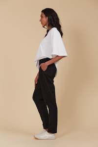 Isle of mine Artemis pant onyx