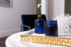 Moss St. Sandalwood & Sea salt Candle