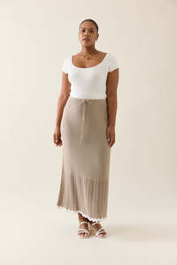 Brands: Isle of mine ida knit skirt  canvas