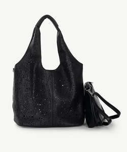 Accessories: Sassy Duck Purdie. Tote black