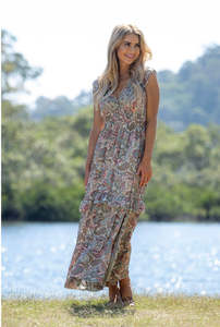 Fashion: Boho Adara s/sleeve dress