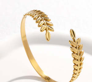 Jewellery: Fern Gold leaf cuff
