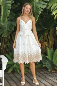 Sale 1: White cotton dress