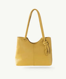 Accessories: Sassy Duck Cherie shoulder bag Cerise