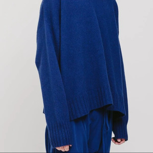 Knitwear: Lela Jacobs U Turtle Crop - Azure