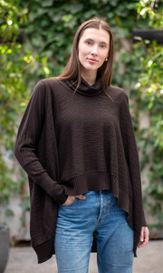 Knitwear: Country Laine The Nest Top - Cocoa