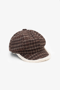 Accessories 1: Antler Windsor Sherpa Newsboy