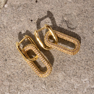Accessories: Queen of the Foxes Earrings The Madison - Diamond