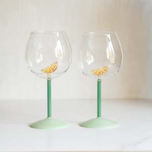 Gifts Under 100: Lemon Gin Balloon Glass | 2 Set