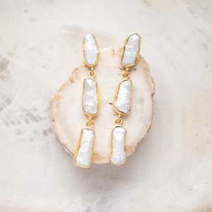 Jewellery: Raw Crystal Stone Earrings | Long Pearl Drops
