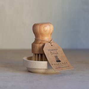 Cleaning Essentials: Vege / Pot Brush + Ceramic Dish
