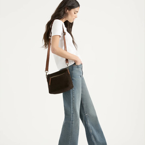 Juju & Co. | Essential Crossbody Bag | Suede | Chocolate