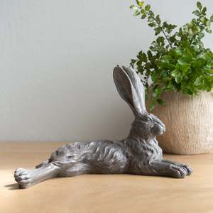 Country Hare | Large | Resting