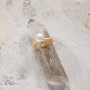 Jewellery: Crafted | Paru | Claw Ring