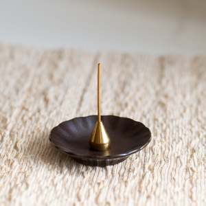 Japanese Ceramics | Frill Dish | Black Sunburst