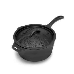 Camp Fire Cooking: Petromax Cast Iron Saucepan with Lid