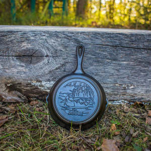 Lodge: LODGE CAST IRON SKILLET WILDLIFE SERIES DUCK 20CM