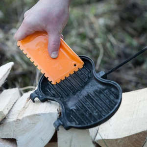All: Petromax Scraper for Cast Iron with Ridges