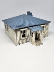 Marty's House - Railway House - HO scale, painted - 3 Foot 6 Models