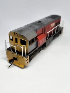 NZR DH class locomotive (replacement cab) - designed for a Frateschi chassis - O&hellip;