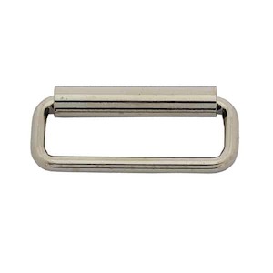 Componentry: 5186 Metal Dee Loop w/ Roller