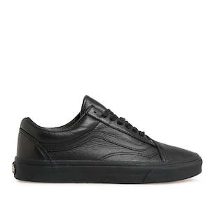 Vans For School: Vans Leather Old Skool  - Black Mono Adults Better Water Resistance Clearance