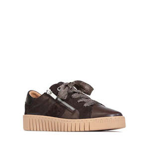 Eos: EOS Tinah Mahogany Dark Brown Leather Trainer With Zip