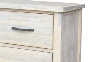 Tallboys: Boseman Tallboy