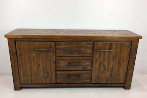 Buffet Tables: Meadow Buffet